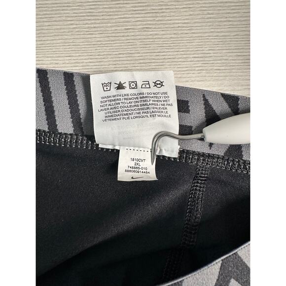 Nike Dri-Fit Men's 2XL Two (2) Piece Combo Shirt and Fitness Tights Pants Set - Picture 6 of 10